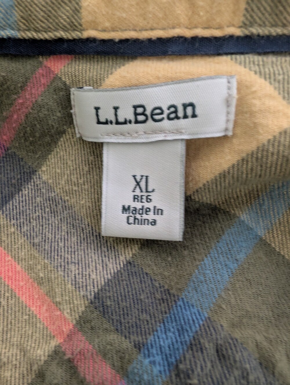 L.L. Bean | Women's XL | Flannel Shirt - Picture 2 of 7